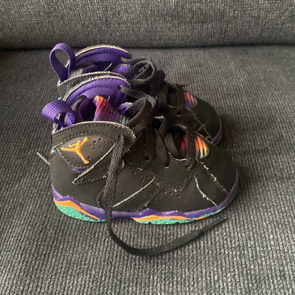 Retro 7 Jordan’s - Picture 3 of 6